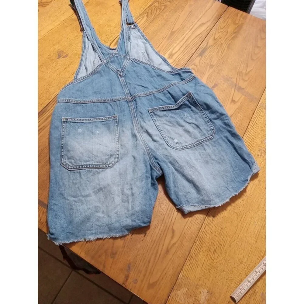 ZARA OVERALLS Jeans Womens Shortalls MEDIUM Preowned Denim Distressed Holes - Picture 9 of 9